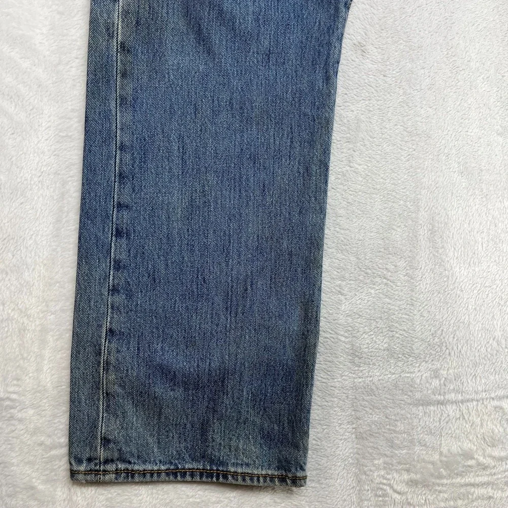 Levi's 501 Jeans Men's Blue Denim Mid Rise Classic‎ Straight Button Fly - 37X29